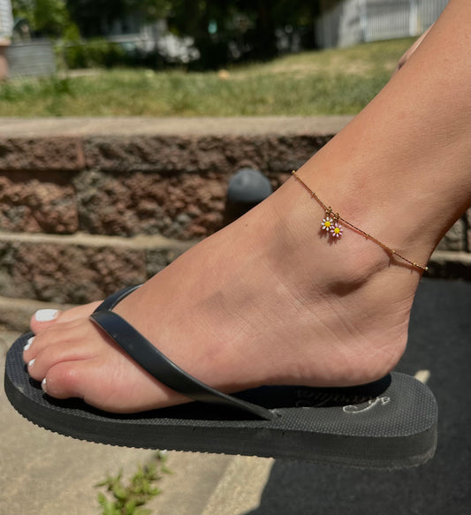 Mini Flower Anklet