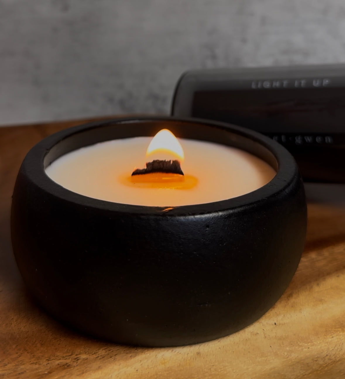 “Pause” Concrete Wooden Wick Candle