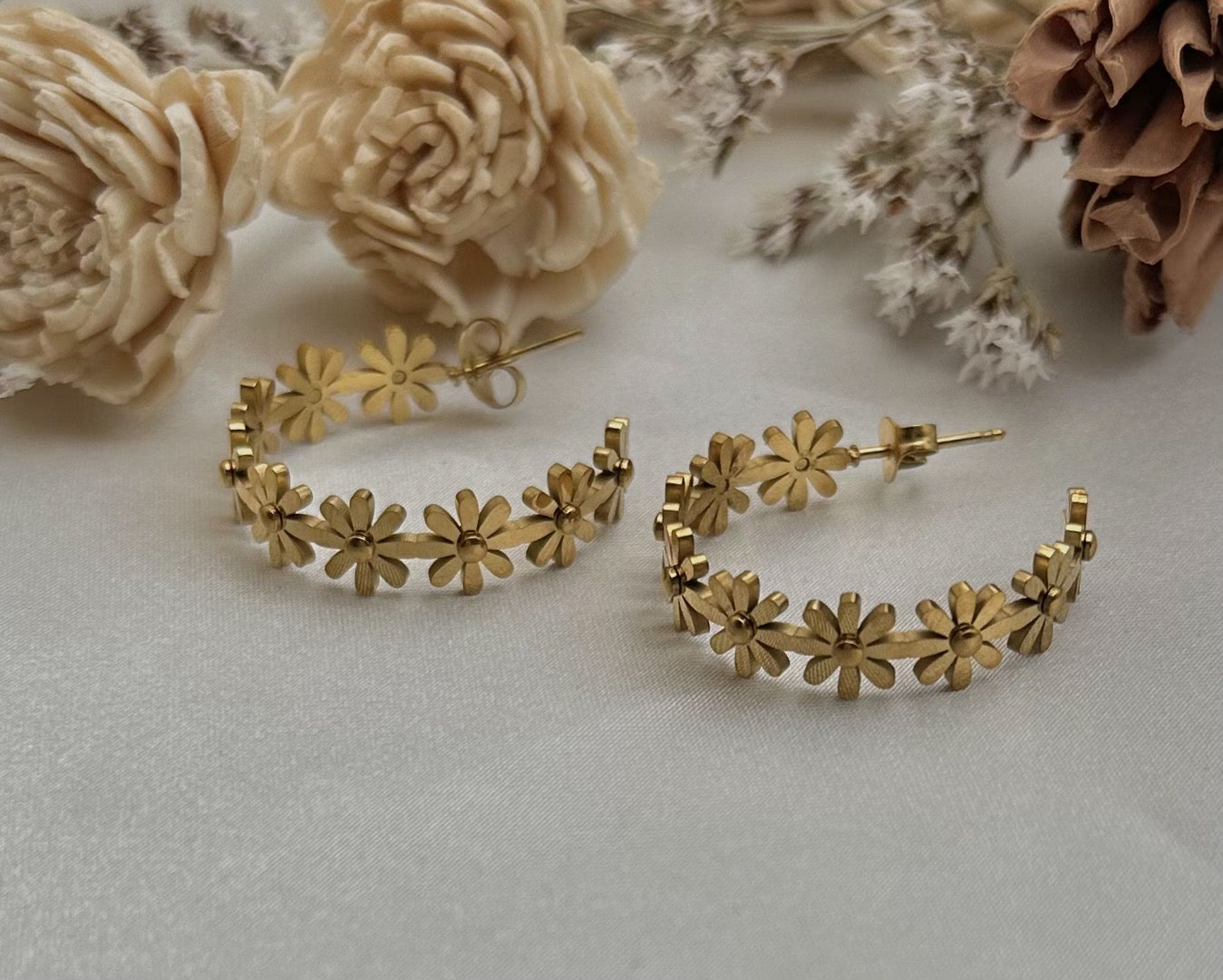 Flower Link Hoops